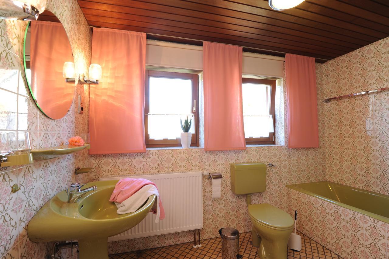 Ferienwohnung Zeck Бад-Штаффельштайн Екстер'єр фото